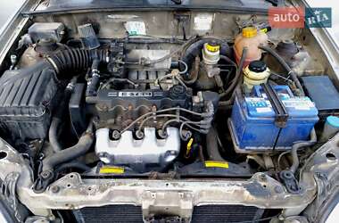 Седан Daewoo Lanos 2004 в 