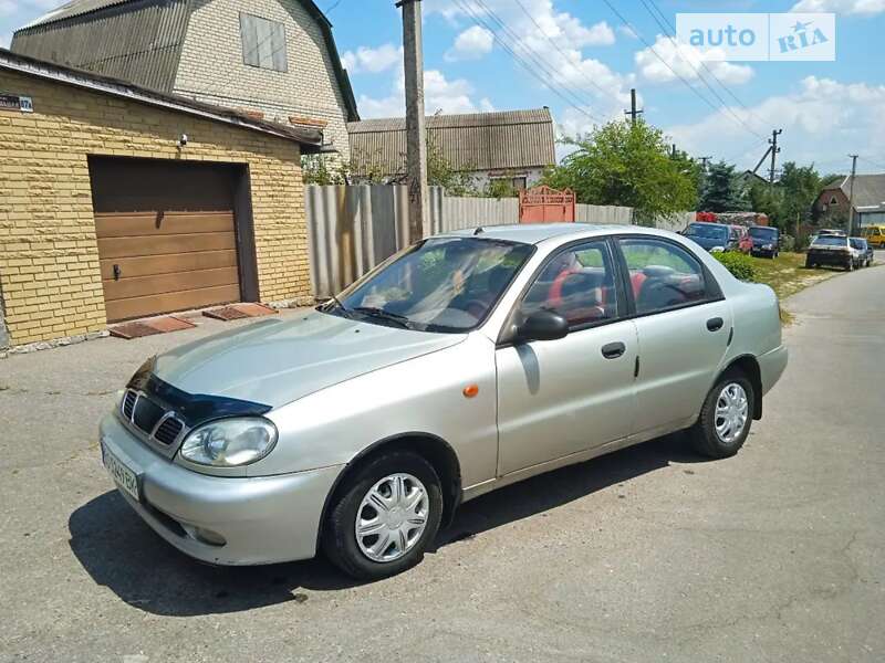 Седан Daewoo Lanos 2003 в Пісочині