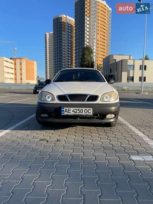 Седан Daewoo Lanos 1998 в 