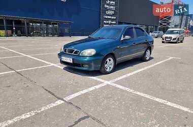 Седан Daewoo Lanos 2002 в Києві