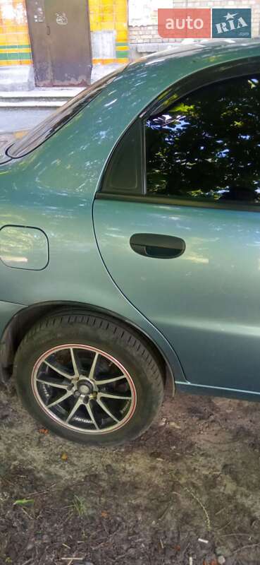 Седан Daewoo Lanos 2008 в Киеве