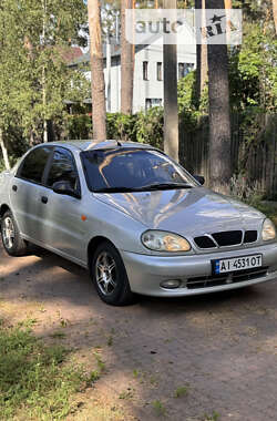 Седан Daewoo Lanos 2004 в Киеве