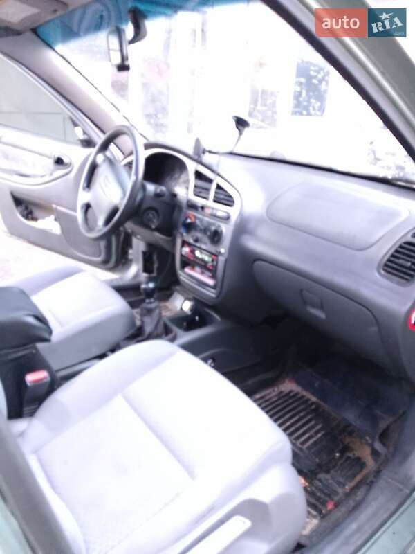 Седан Daewoo Lanos 2005 в Харкові