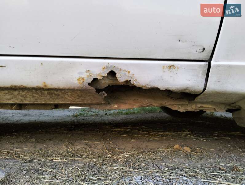 Седан Daewoo Lanos 2003 в Полтаве