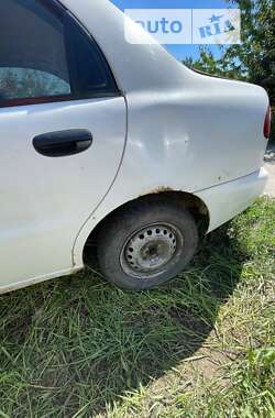 Седан Daewoo Lanos 2003 в 