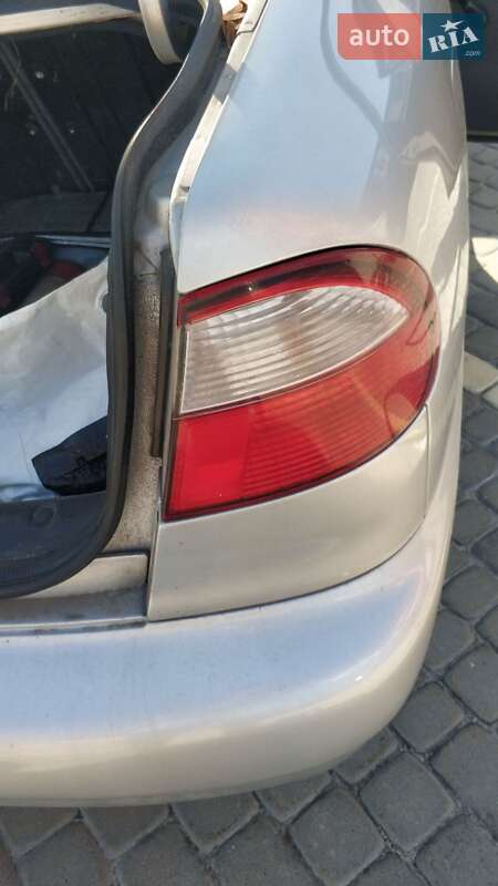 Седан Daewoo Lanos 2006 в Львові