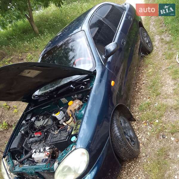 Седан Daewoo Lanos 1998 в Бучаче