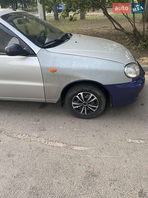 Седан Daewoo Lanos 2004 в Харкові