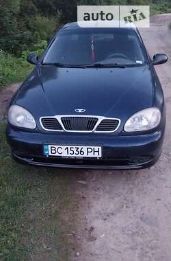 Седан Daewoo Lanos 2004 в Львові