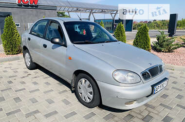 Седан Daewoo Lanos 2004 в Запоріжжі