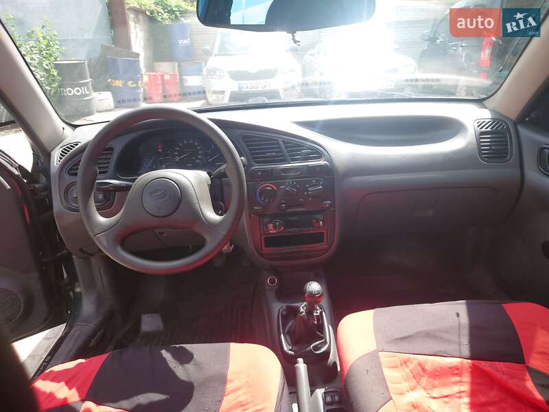 Хэтчбек Daewoo Lanos 2007 в Киеве