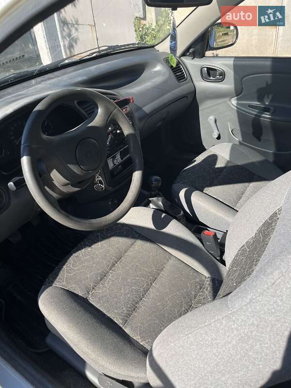 Седан Daewoo Lanos 2008 в Днепре