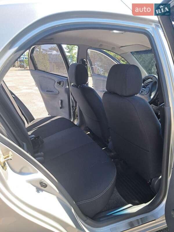 Седан Daewoo Lanos 2007 в Днепре