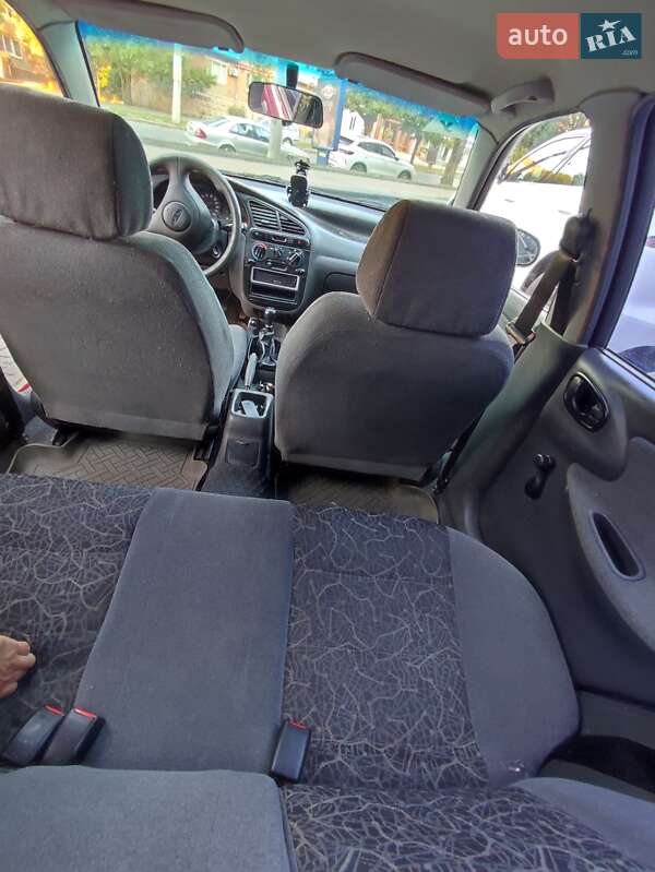 Седан Daewoo Lanos 2005 в Черновцах