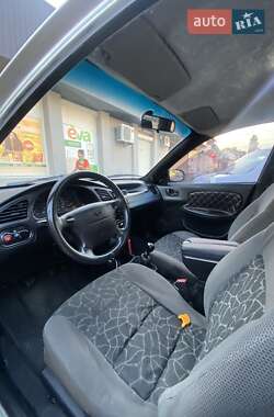 Седан Daewoo Lanos 2003 в Ирпене