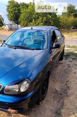 Седан Daewoo Lanos 2004 в Березовке