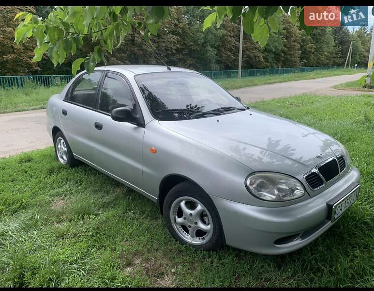 Седан Daewoo Lanos 2008 в Монастырище