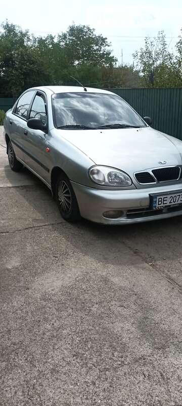 Седан Daewoo Lanos 2008 в Добровеличковке