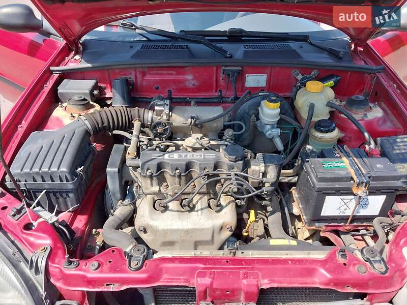 Седан Daewoo Lanos 2008 в Ровно