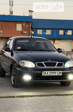 Седан Daewoo Lanos 2005 в Харькове