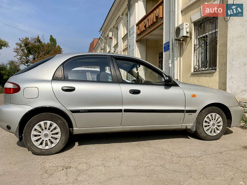 Хетчбек Daewoo Lanos 2004 в Полтаві