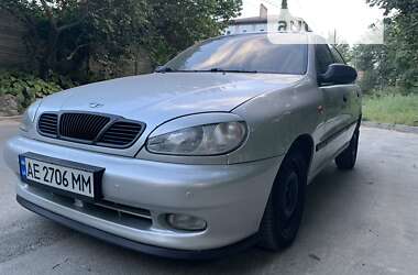 Седан Daewoo Lanos 2002 в Дніпрі