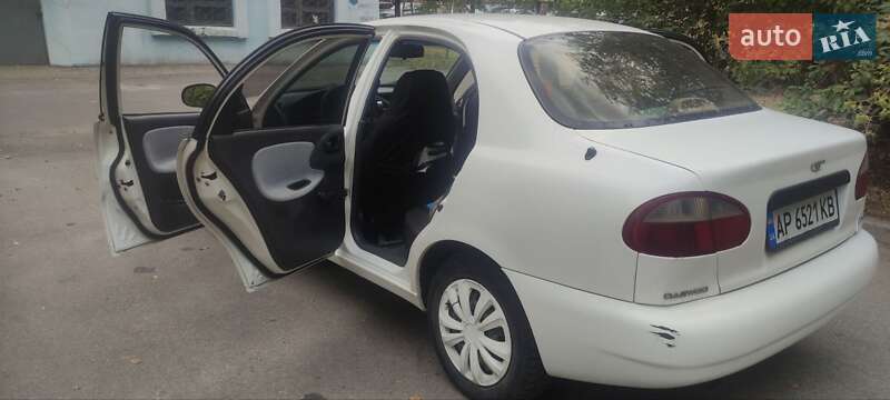 Седан Daewoo Lanos 2000 в Запорожье