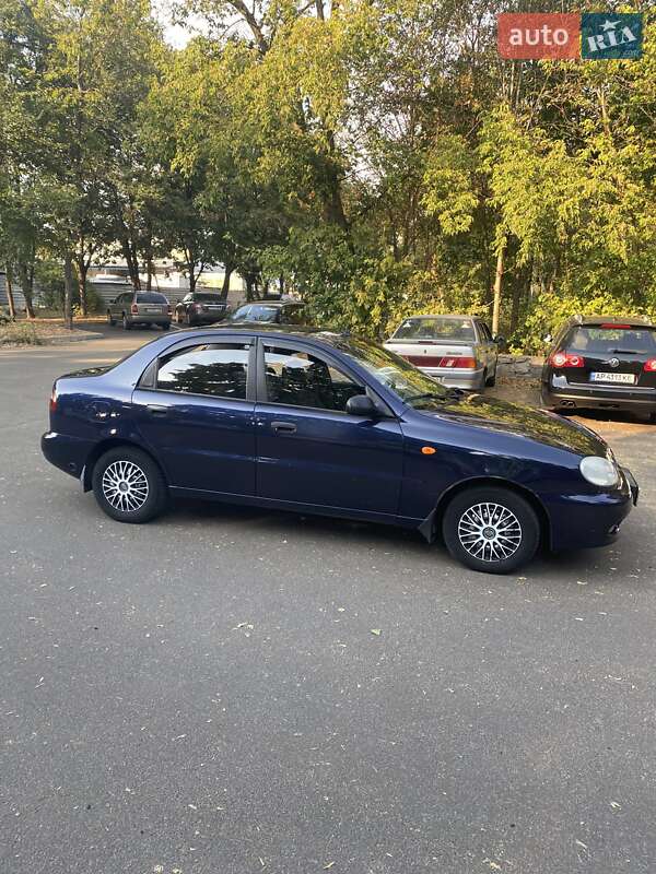Седан Daewoo Lanos 2004 в Черкассах