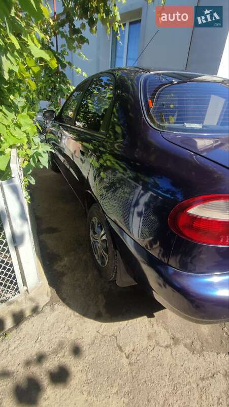Седан Daewoo Lanos 2006 в Киеве