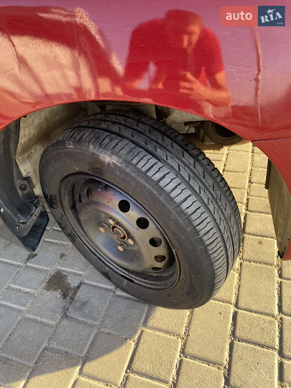 Седан Daewoo Lanos 2007 в Арбузинке