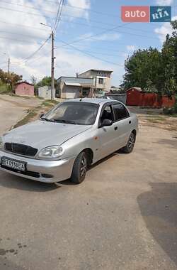 Седан Daewoo Lanos 2003 в 
