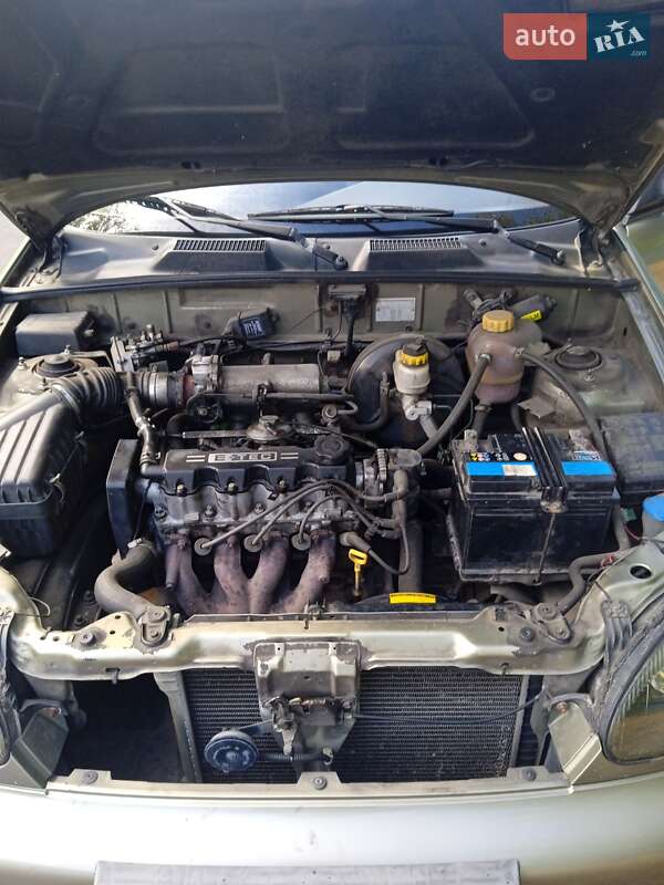 Седан Daewoo Lanos 2007 в Киеве
