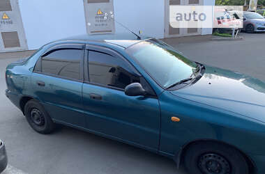 Седан Daewoo Lanos 2006 в Киеве