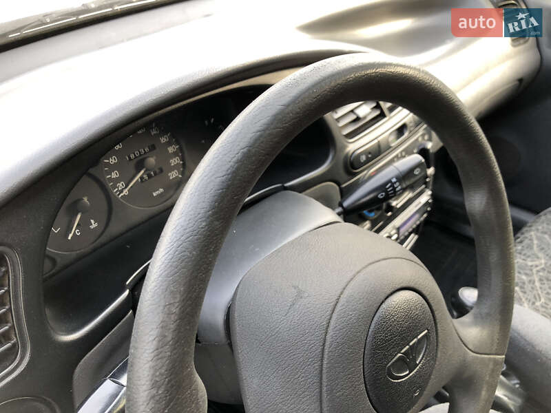 Седан Daewoo Lanos 2006 в Миколаєві