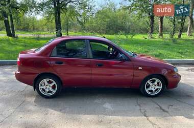 Седан Daewoo Lanos 2004 в 