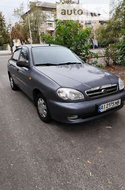 Седан Daewoo Lanos 2010 в Києві