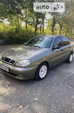 Седан Daewoo Lanos 2004 в Корсуне-Шевченковском