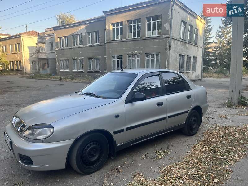Седан Daewoo Lanos 2003 в Харкові