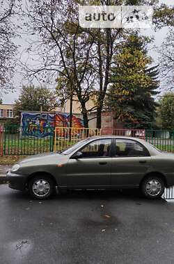 Седан Daewoo Lanos 2003 в Львове