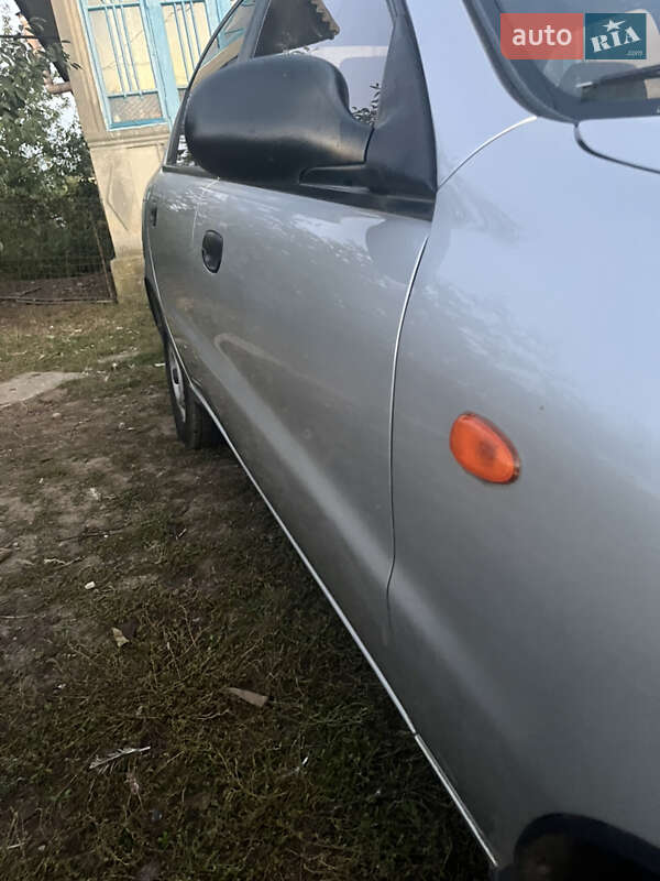 Седан Daewoo Lanos 2007 в Новоднестровске