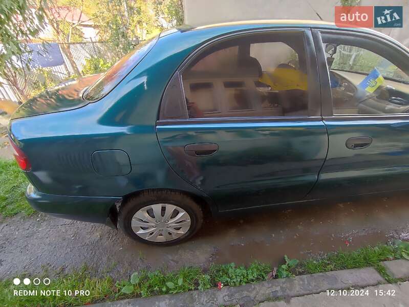 Седан Daewoo Lanos 2007 в Рахове