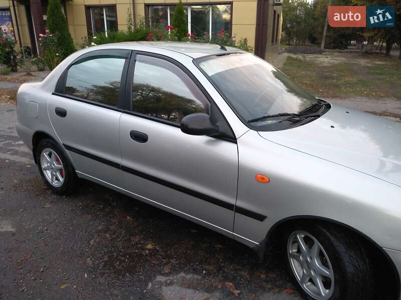 Седан Daewoo Lanos 2007 в Глобине