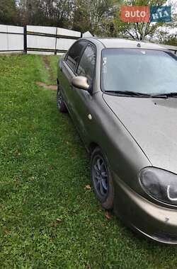 Седан Daewoo Lanos 2004 в Вашківцях