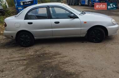 Седан Daewoo Lanos 2004 в 