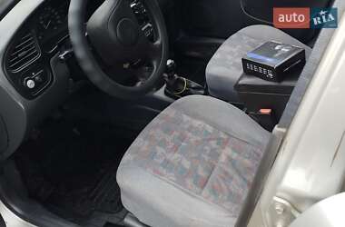 Седан Daewoo Lanos 2004 в 