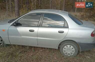 Седан Daewoo Lanos 2001 в 
