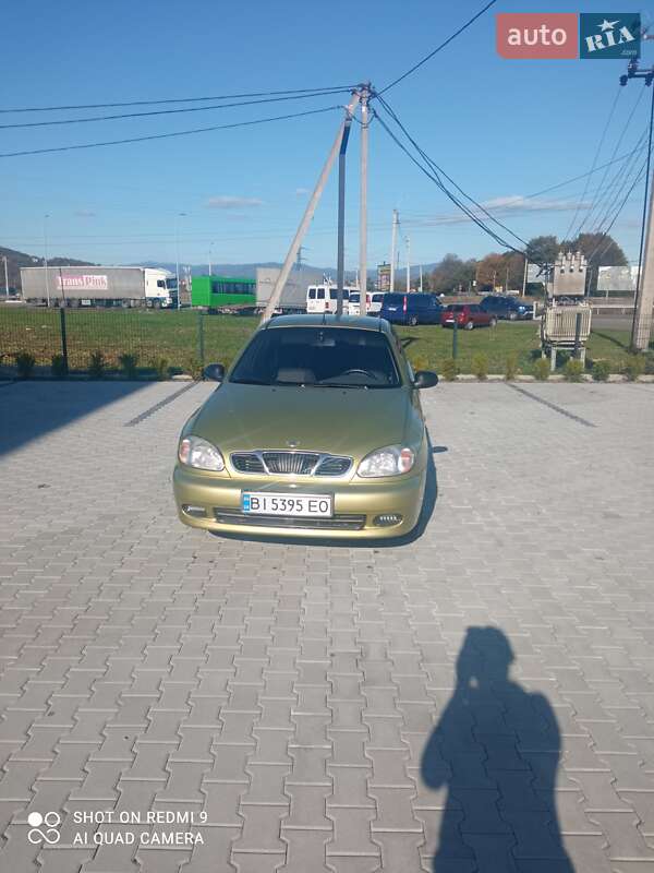 Седан Daewoo Lanos 2006 в Хусте