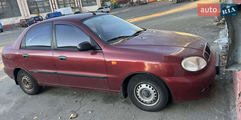Седан Daewoo Lanos 2005 в Киеве