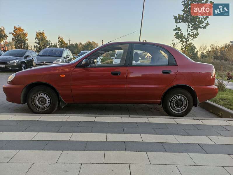 Седан Daewoo Lanos 2008 в Львові