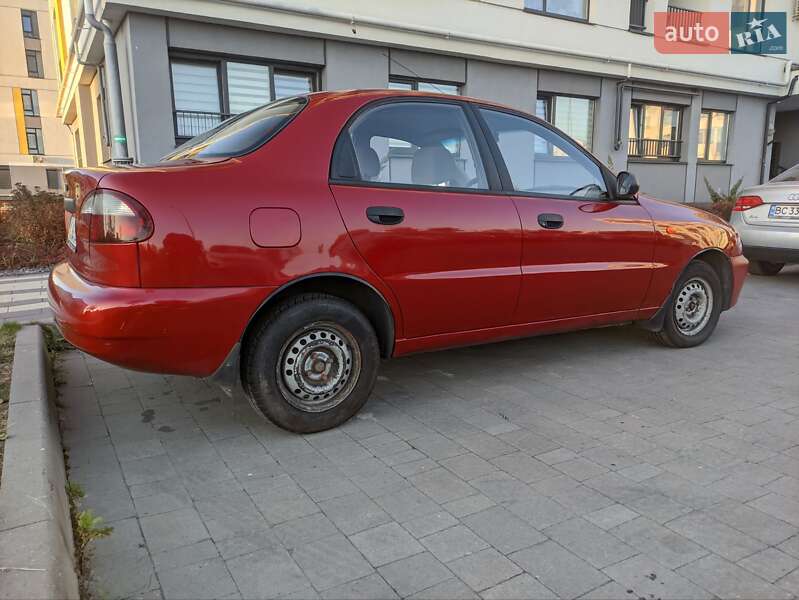 Седан Daewoo Lanos 2008 в Львові